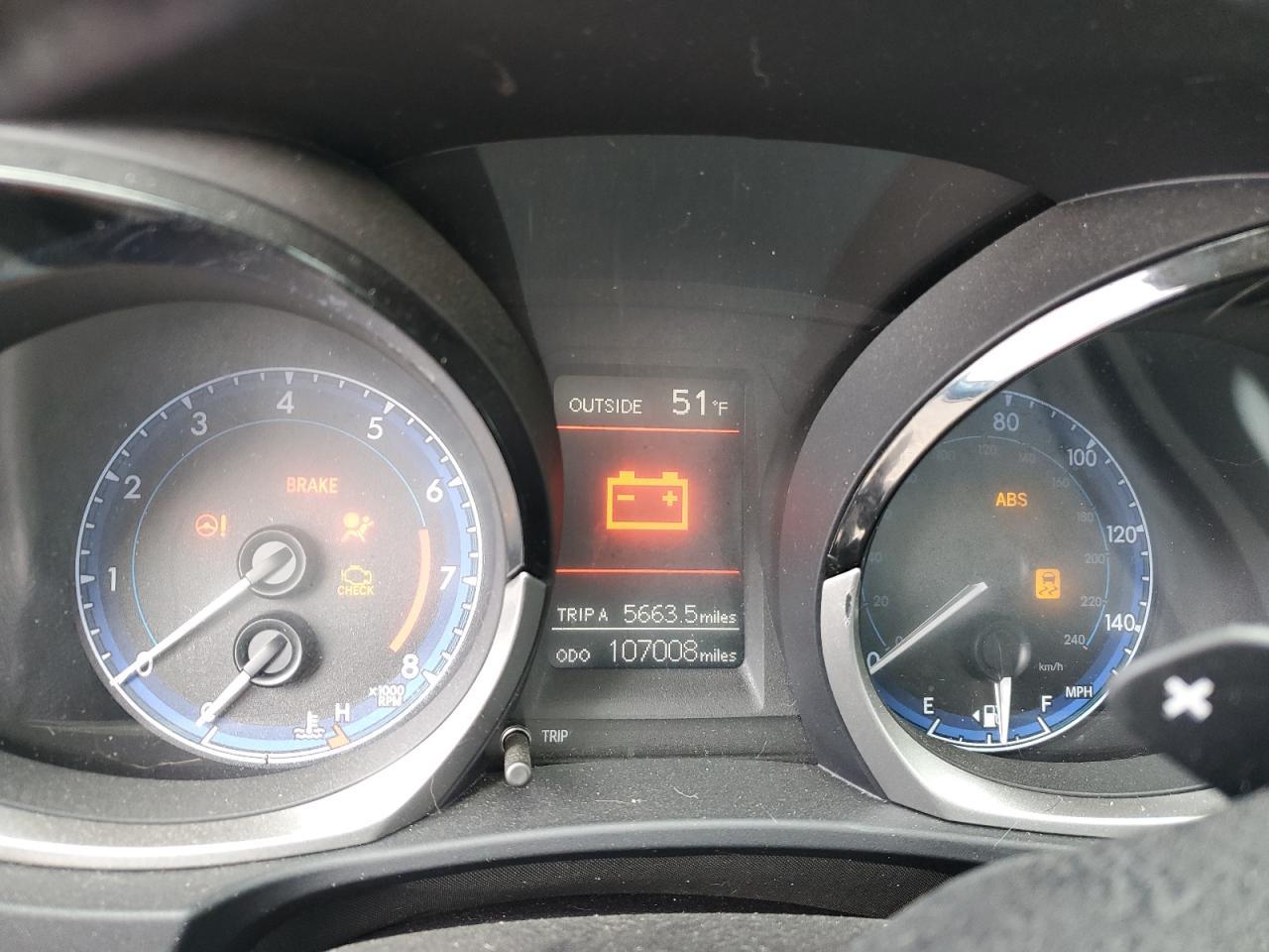 2015 TOYOTA COROLLA