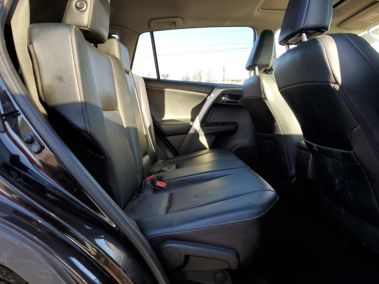 2014 TOYOTA RAV4