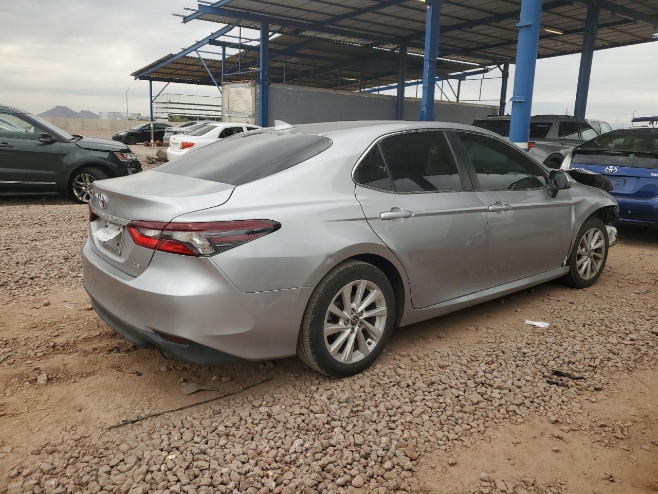 2022 TOYOTA CAMRY