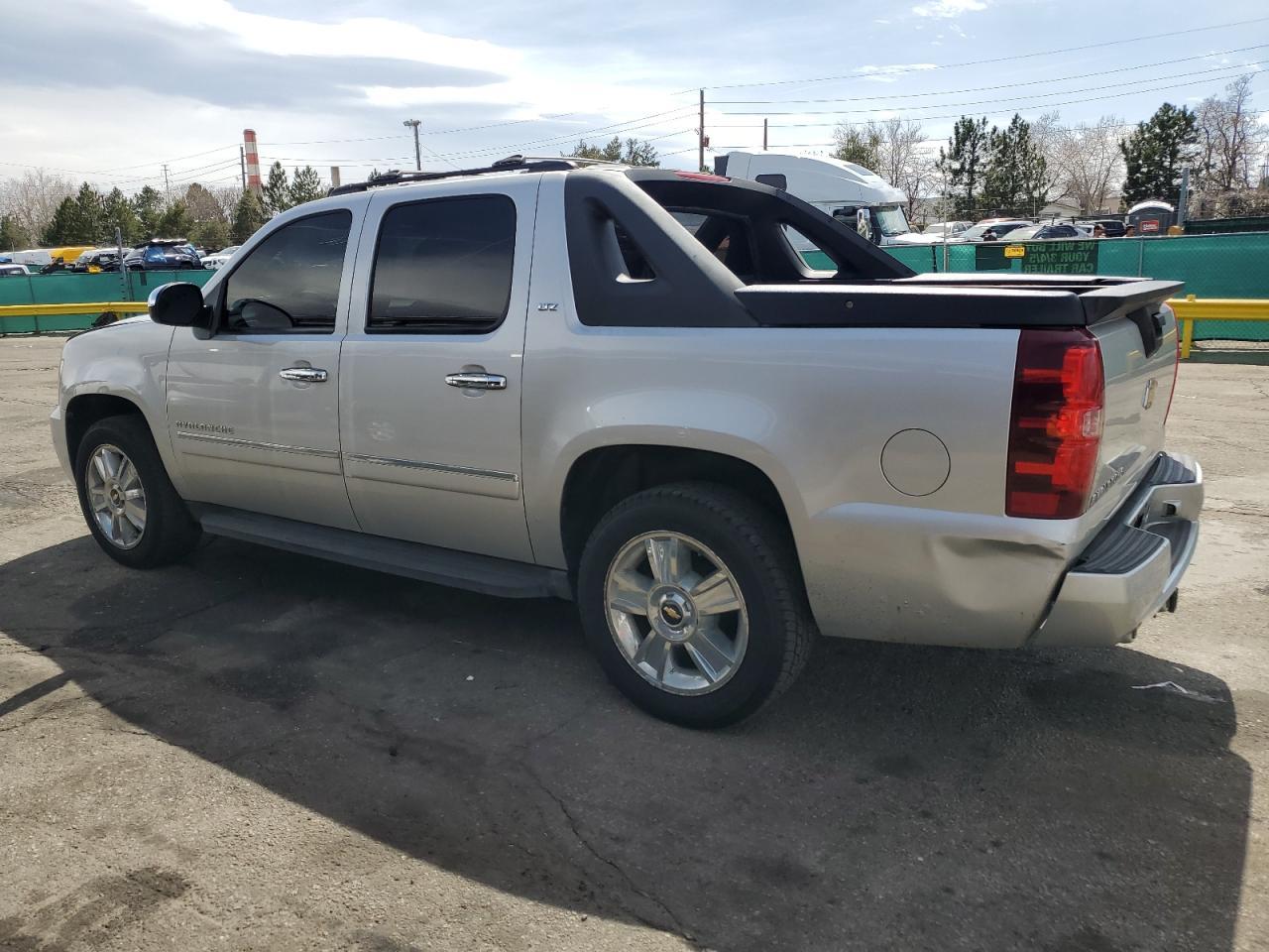 2010 CHEVROLET Avalanche