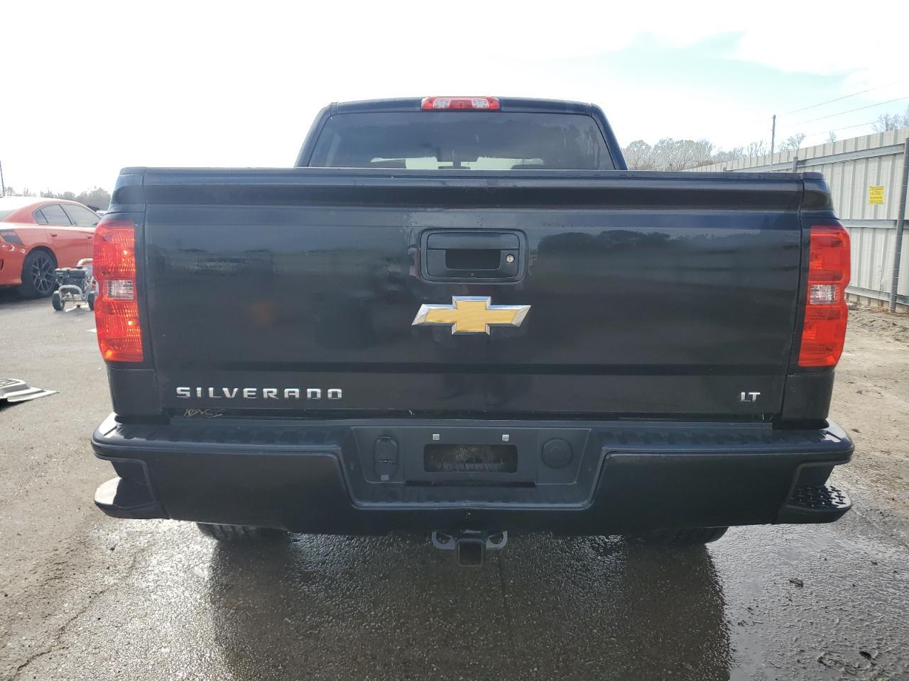 2018 CHEVROLET Silverado