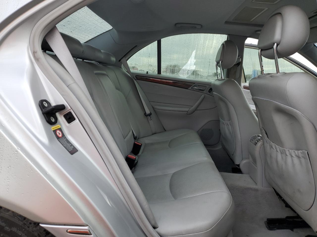 2002 MERCEDES-BENZ C-CLASS