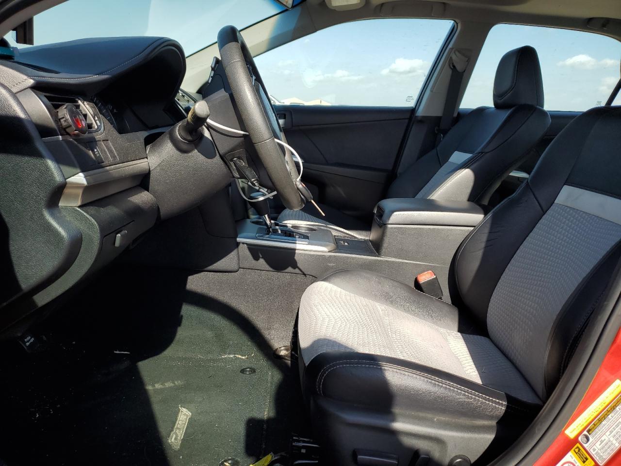 2012 TOYOTA CAMRY