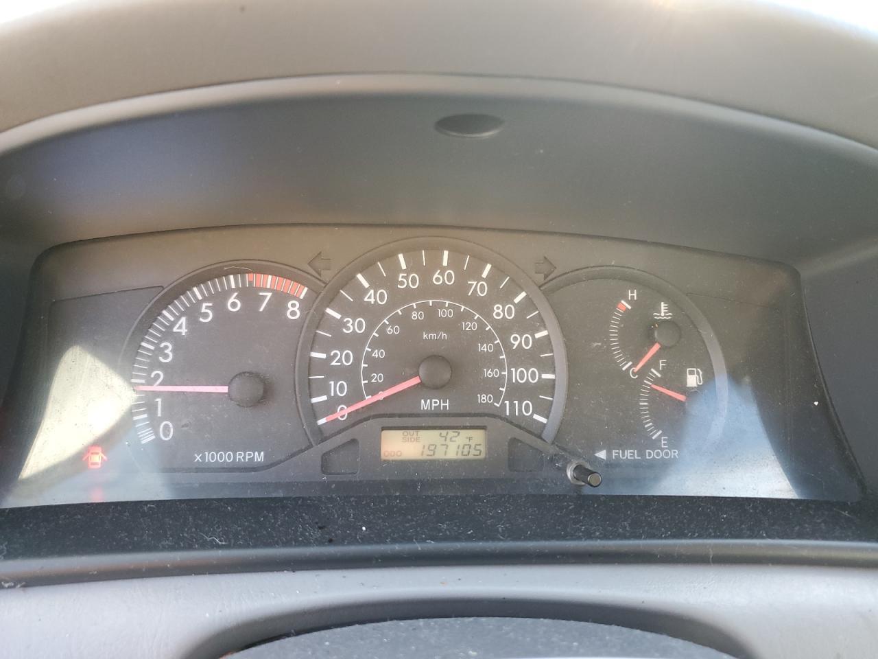 2003 TOYOTA COROLLA