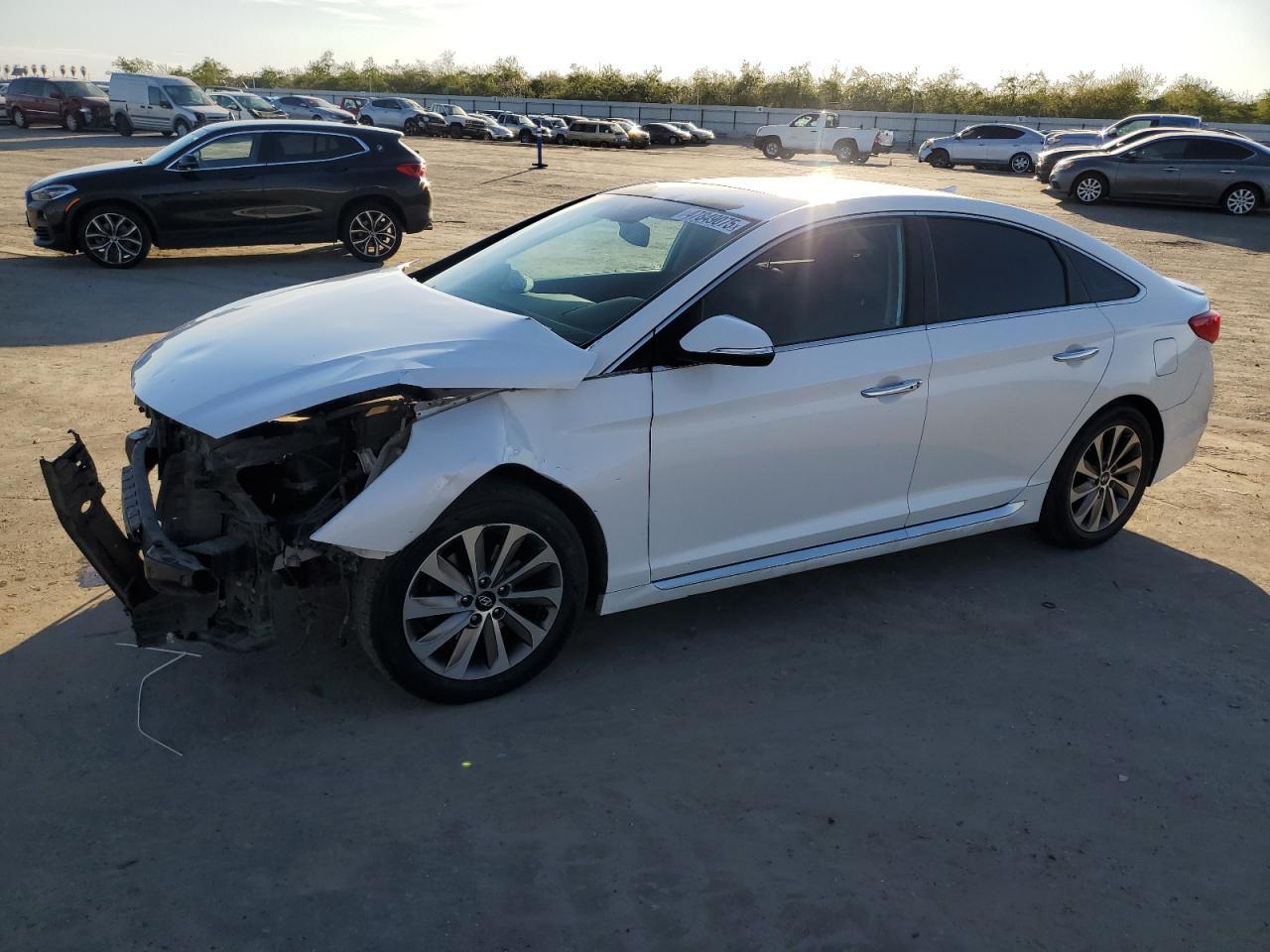 2016 HYUNDAI SONATA