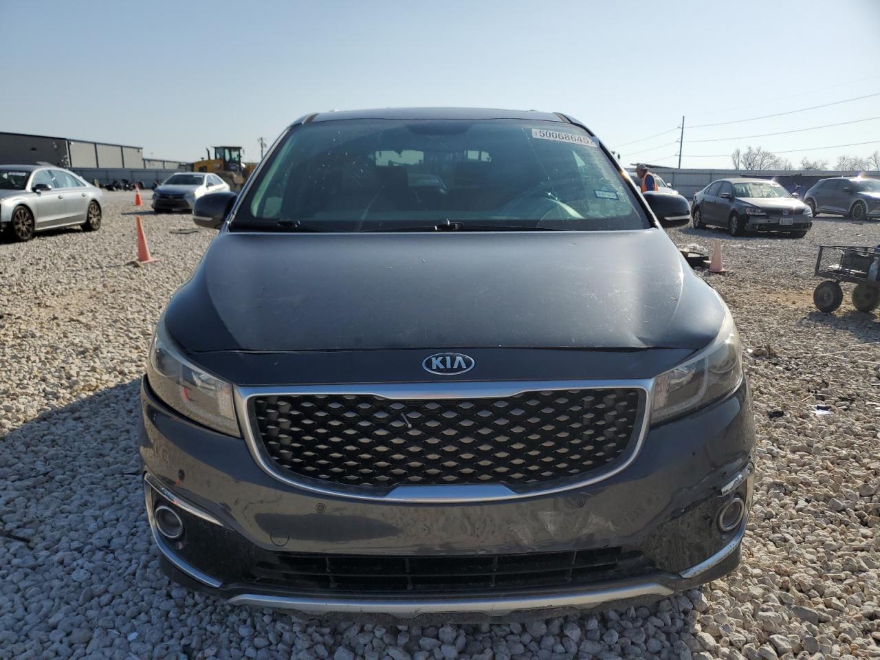 2015 KIA SEDONA