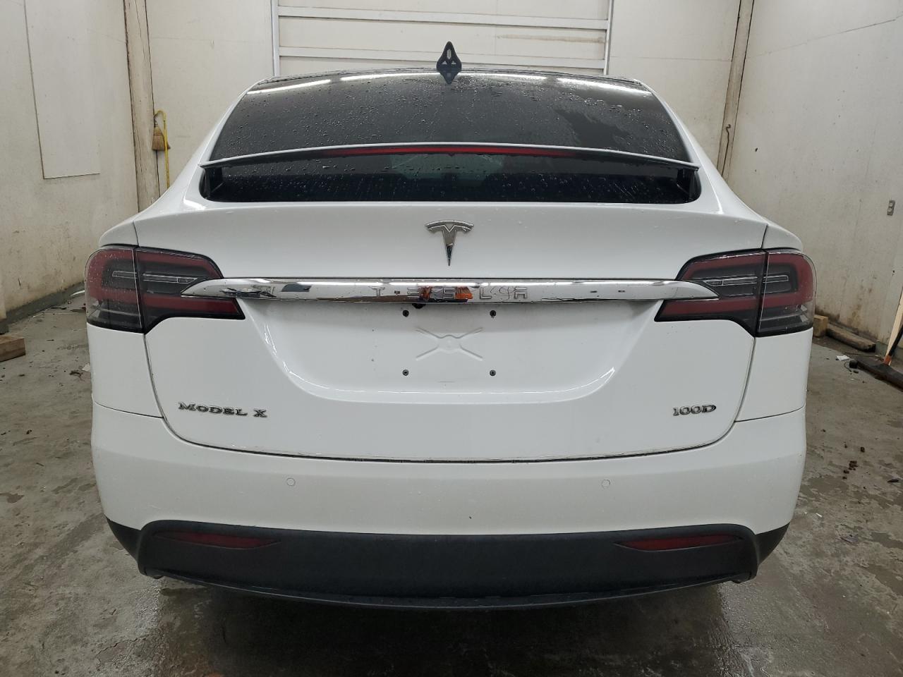 2018 TESLA MODEL X