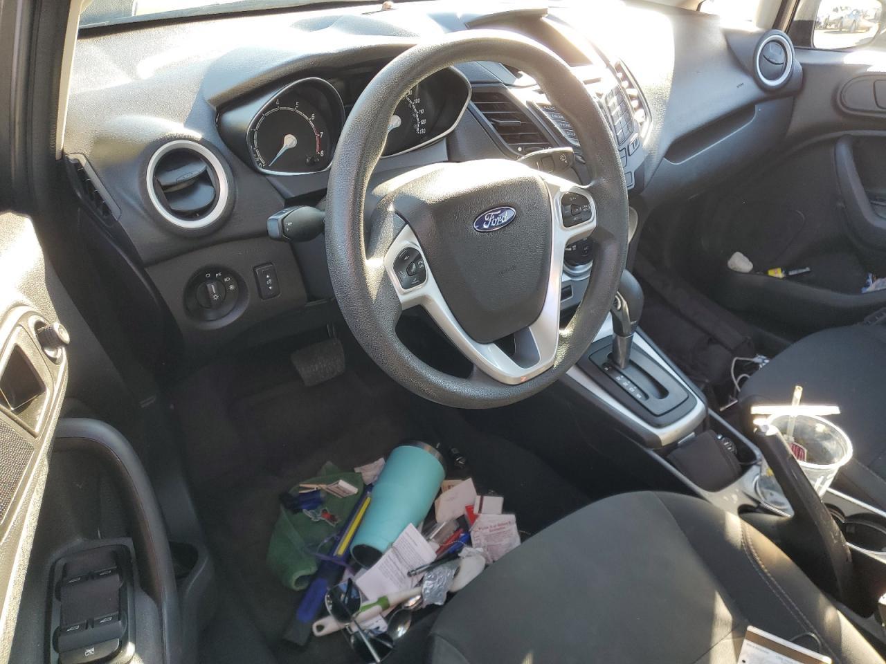 2017 FORD Fiesta