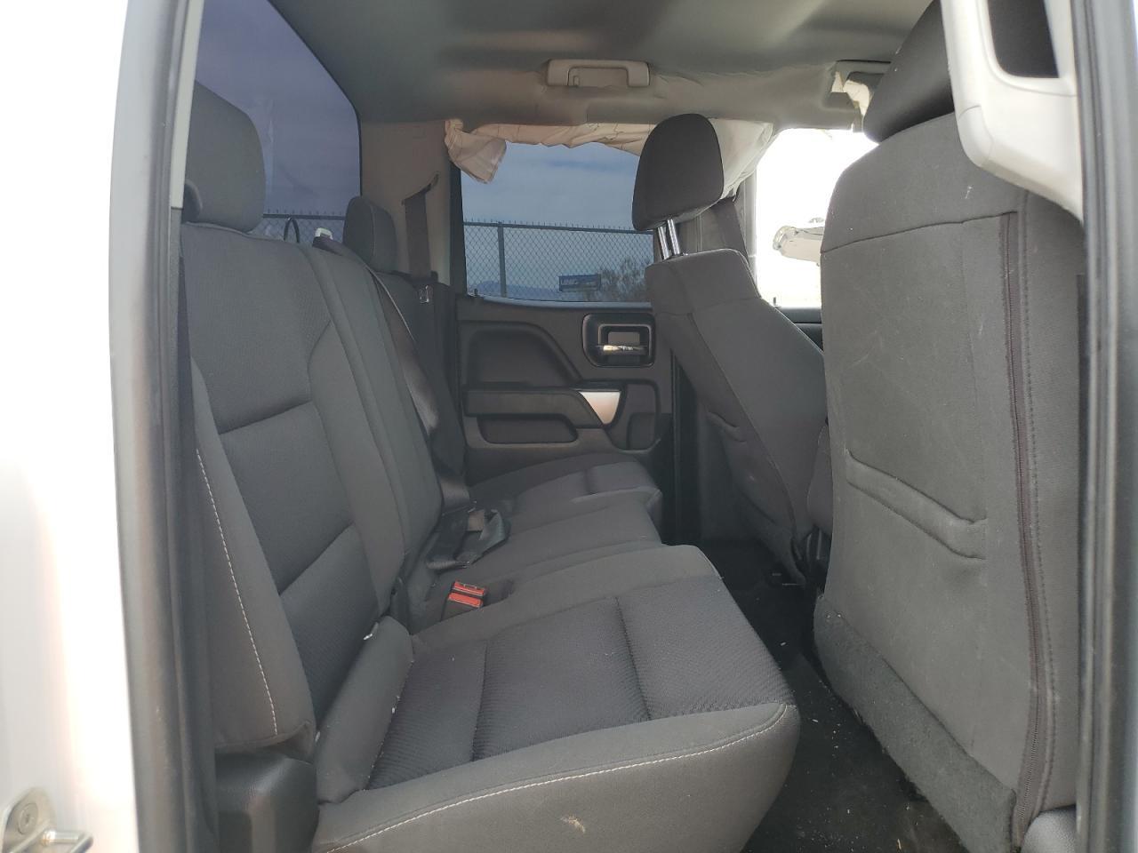 2018 CHEVROLET Silverado