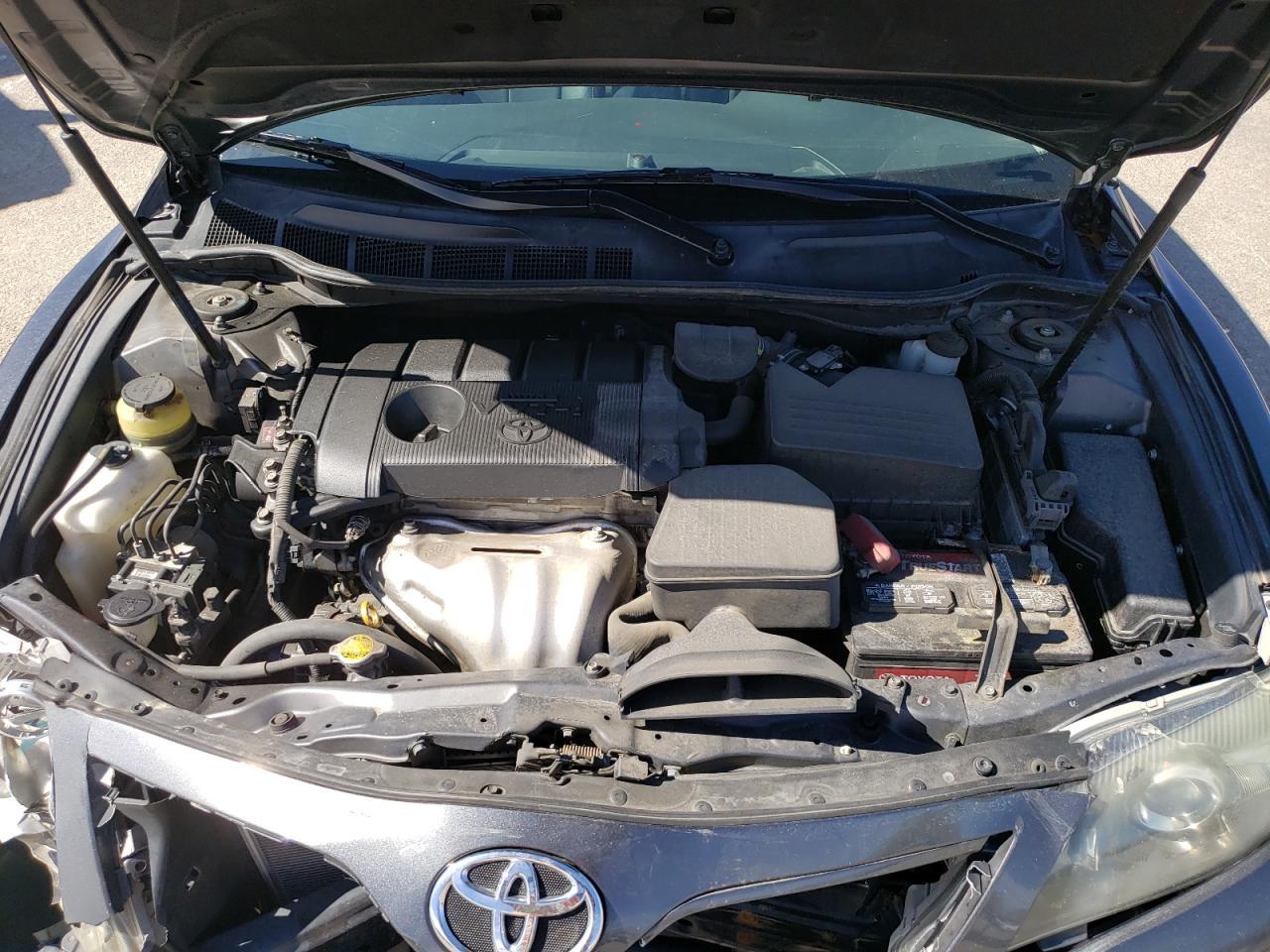 2011 TOYOTA CAMRY