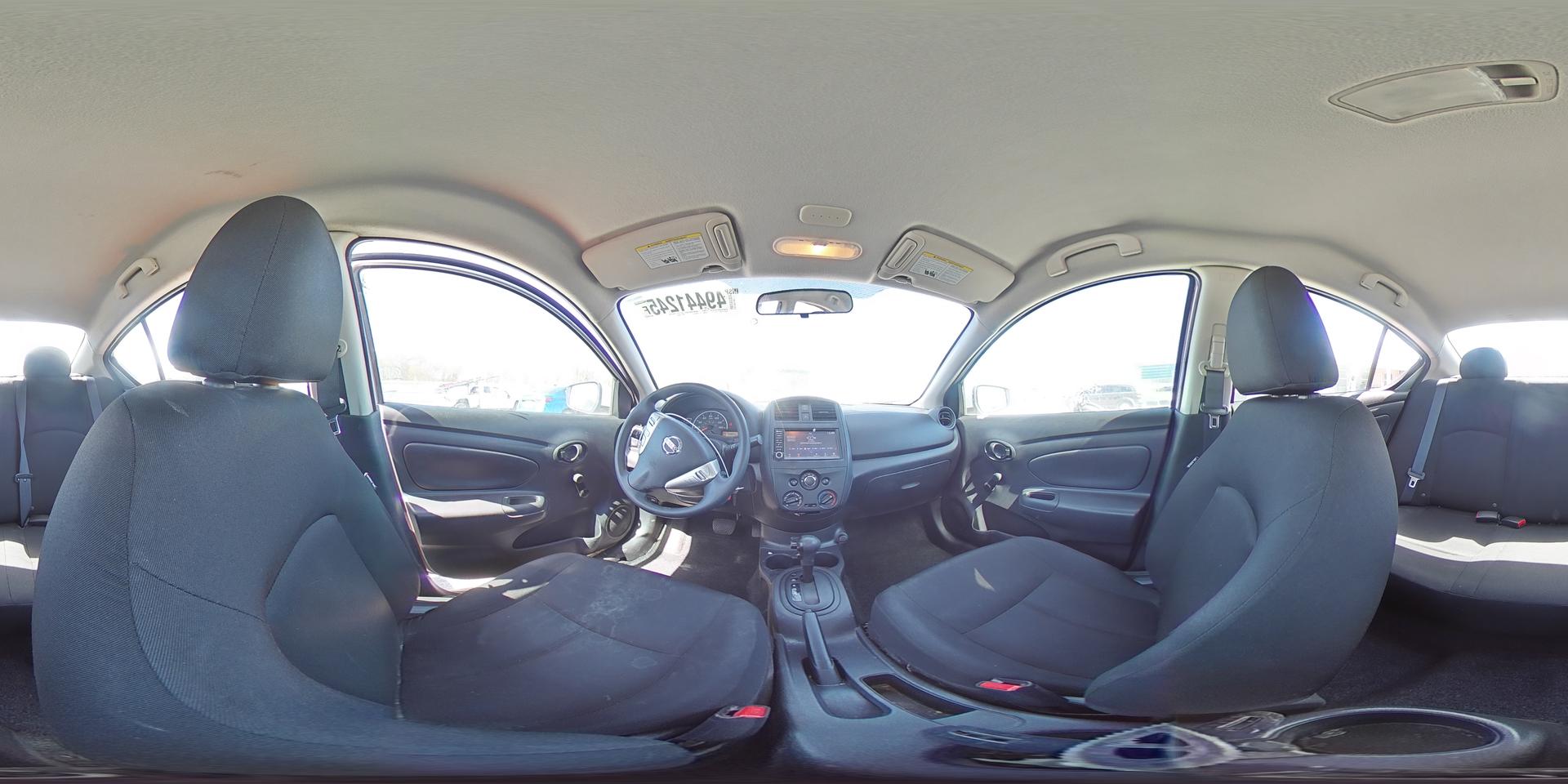 2019 NISSAN VERSA