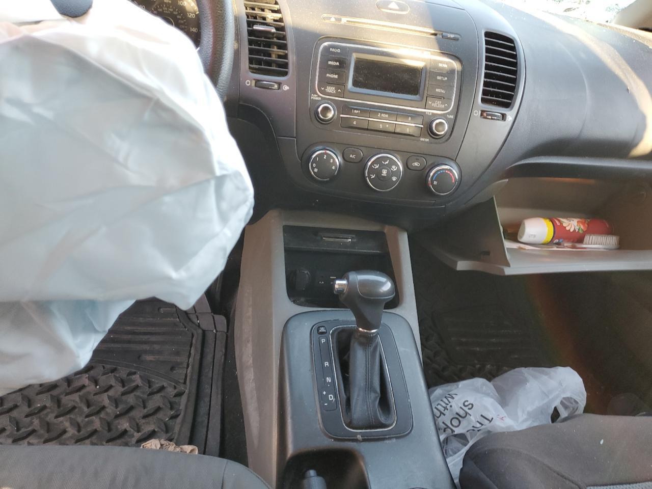 2016 KIA FORTE