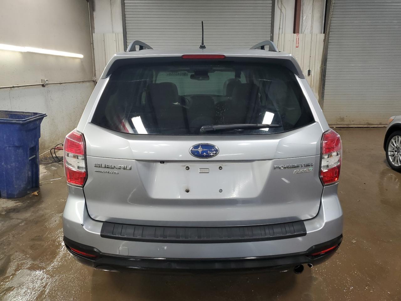 2015 SUBARU FORESTER