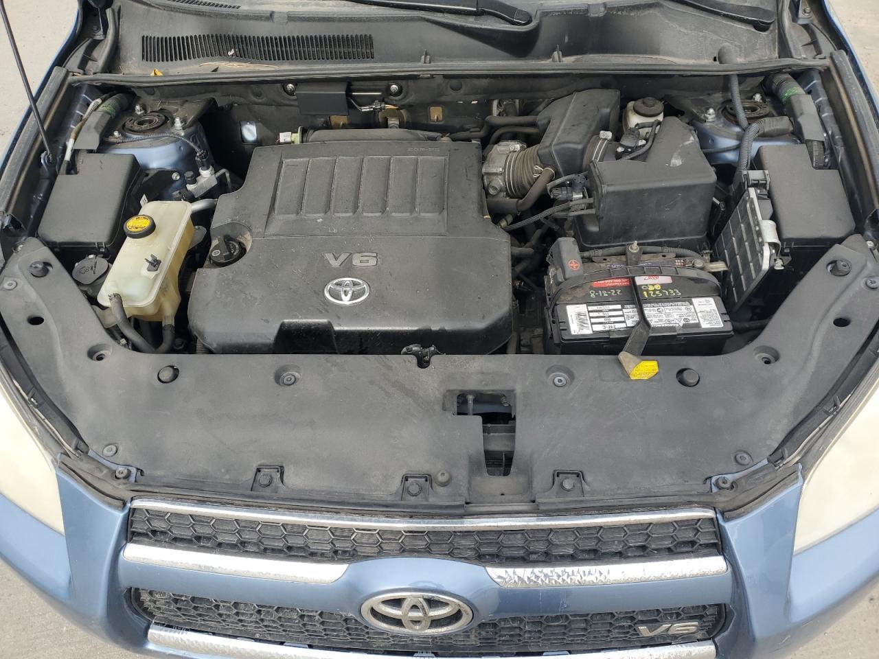 2012 TOYOTA RAV4