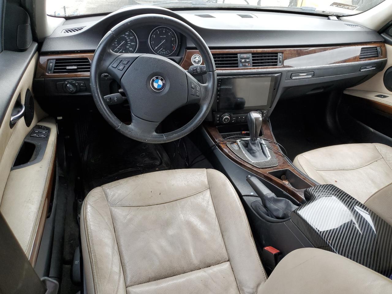 2011 BMW 3 SERIES