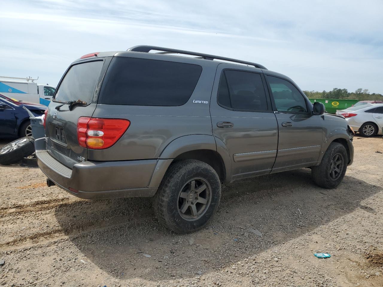 2003 TOYOTA Sequoia