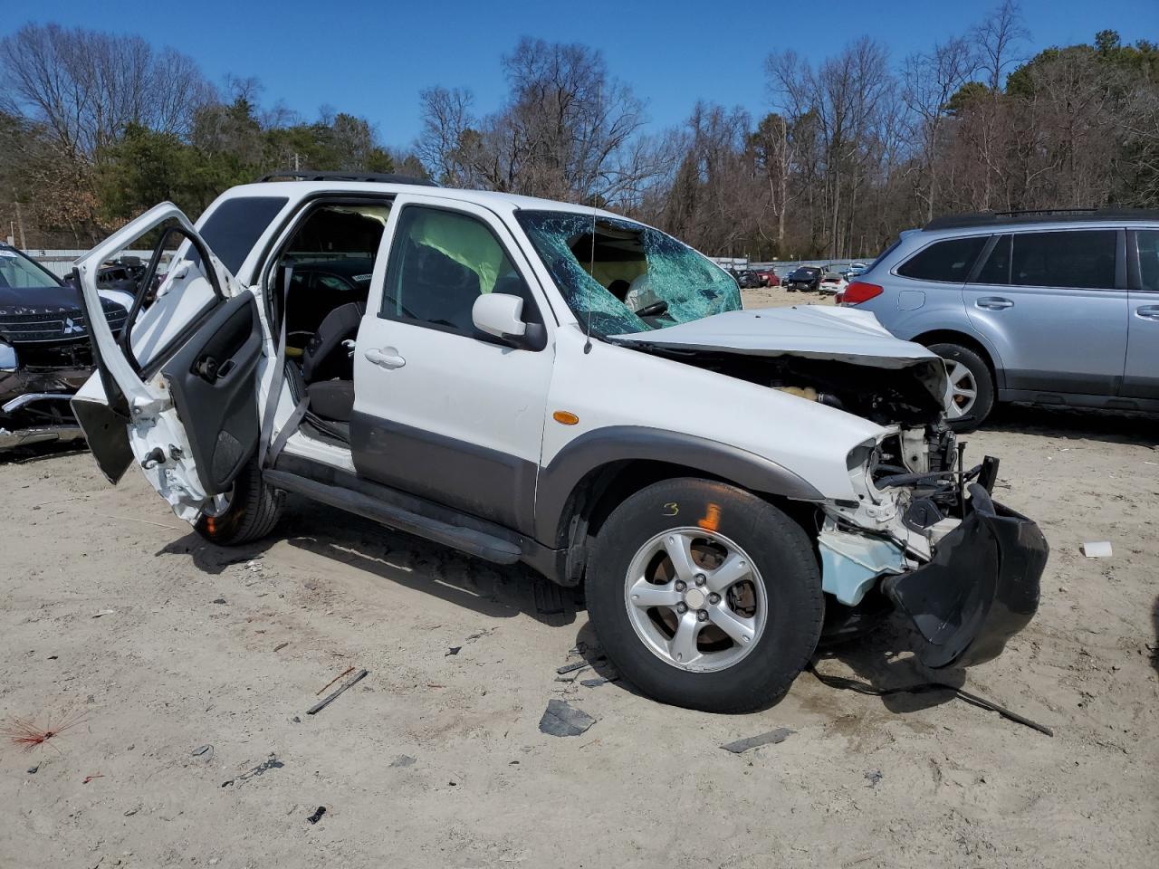2005 MAZDA Tribute