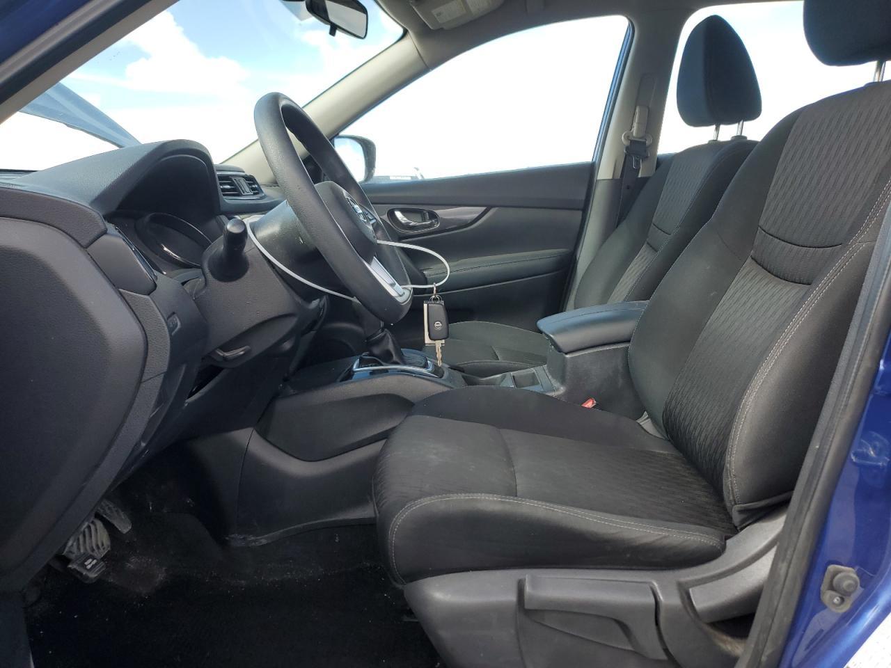 2017 NISSAN ROGUE