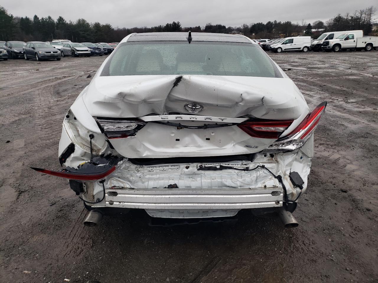 2019 TOYOTA CAMRY