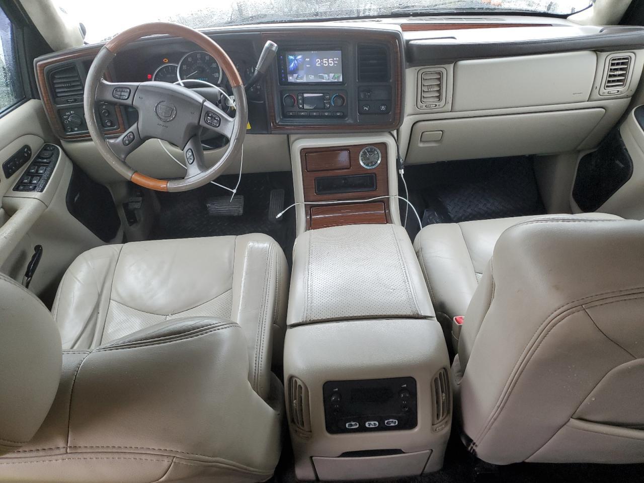 2003 CADILLAC ESCALADE