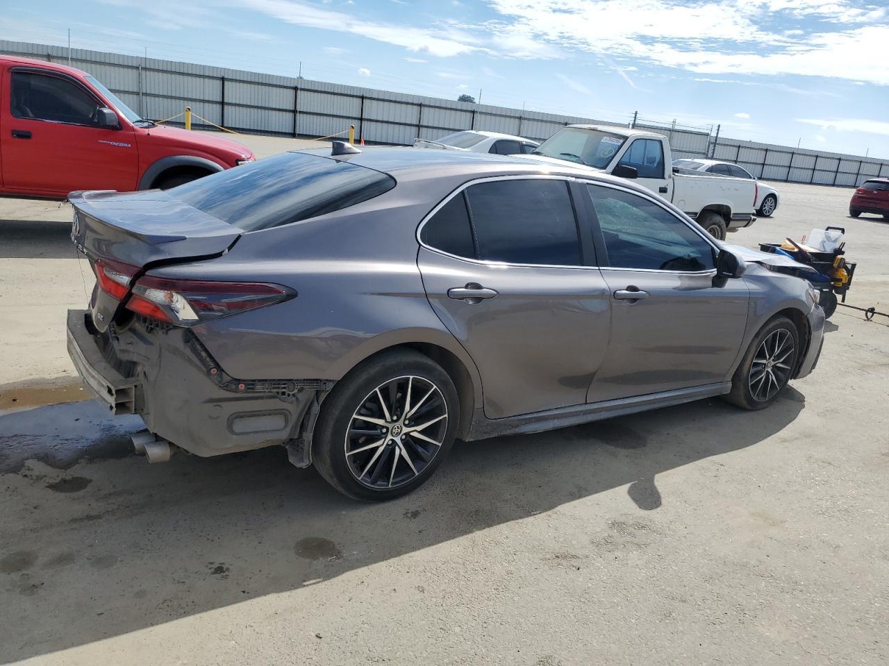 2021 TOYOTA CAMRY