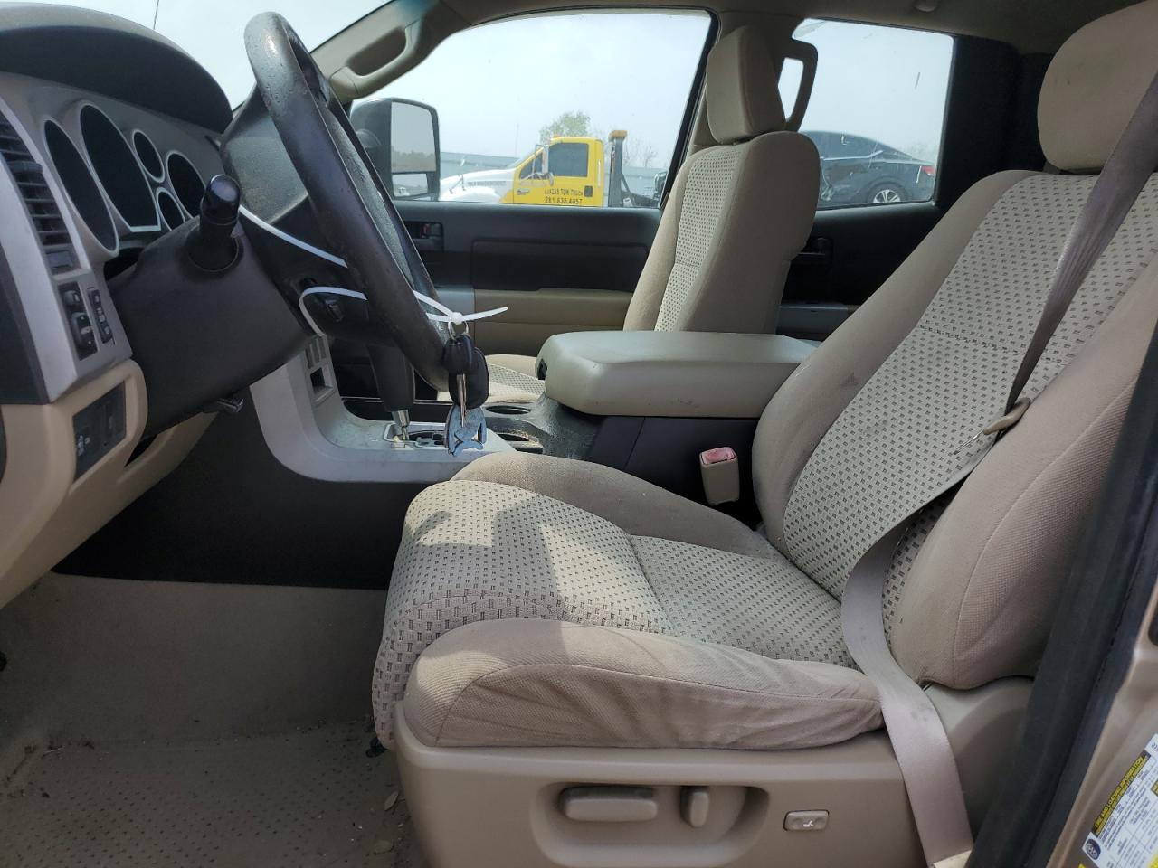 2008 TOYOTA TUNDRA