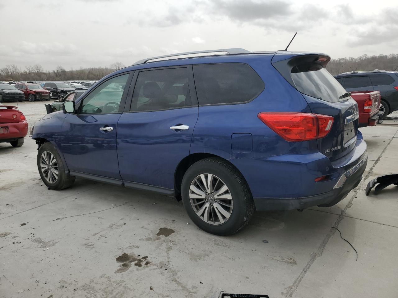 2018 NISSAN PATHFINDER