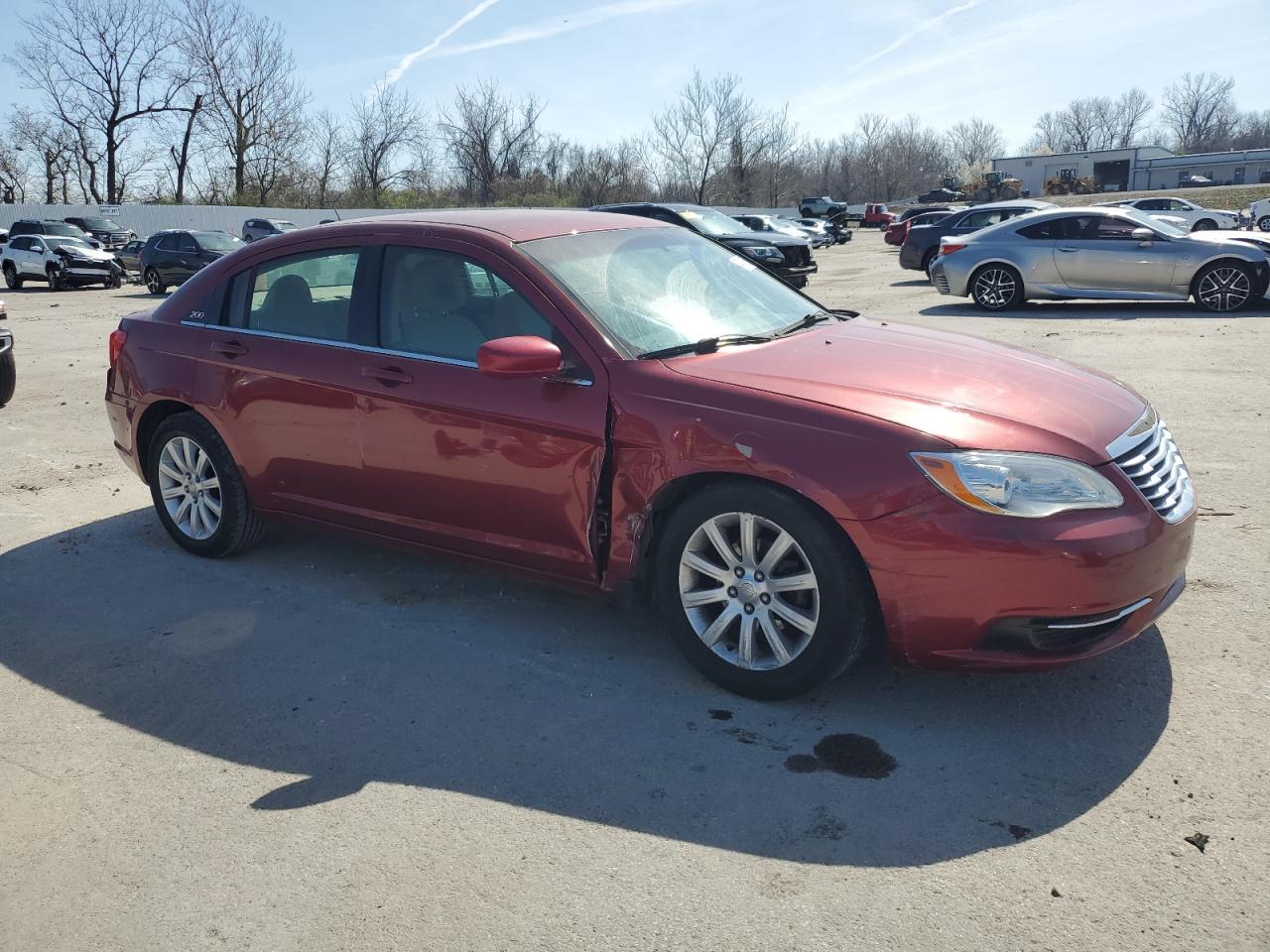 2013 CHRYSLER 200