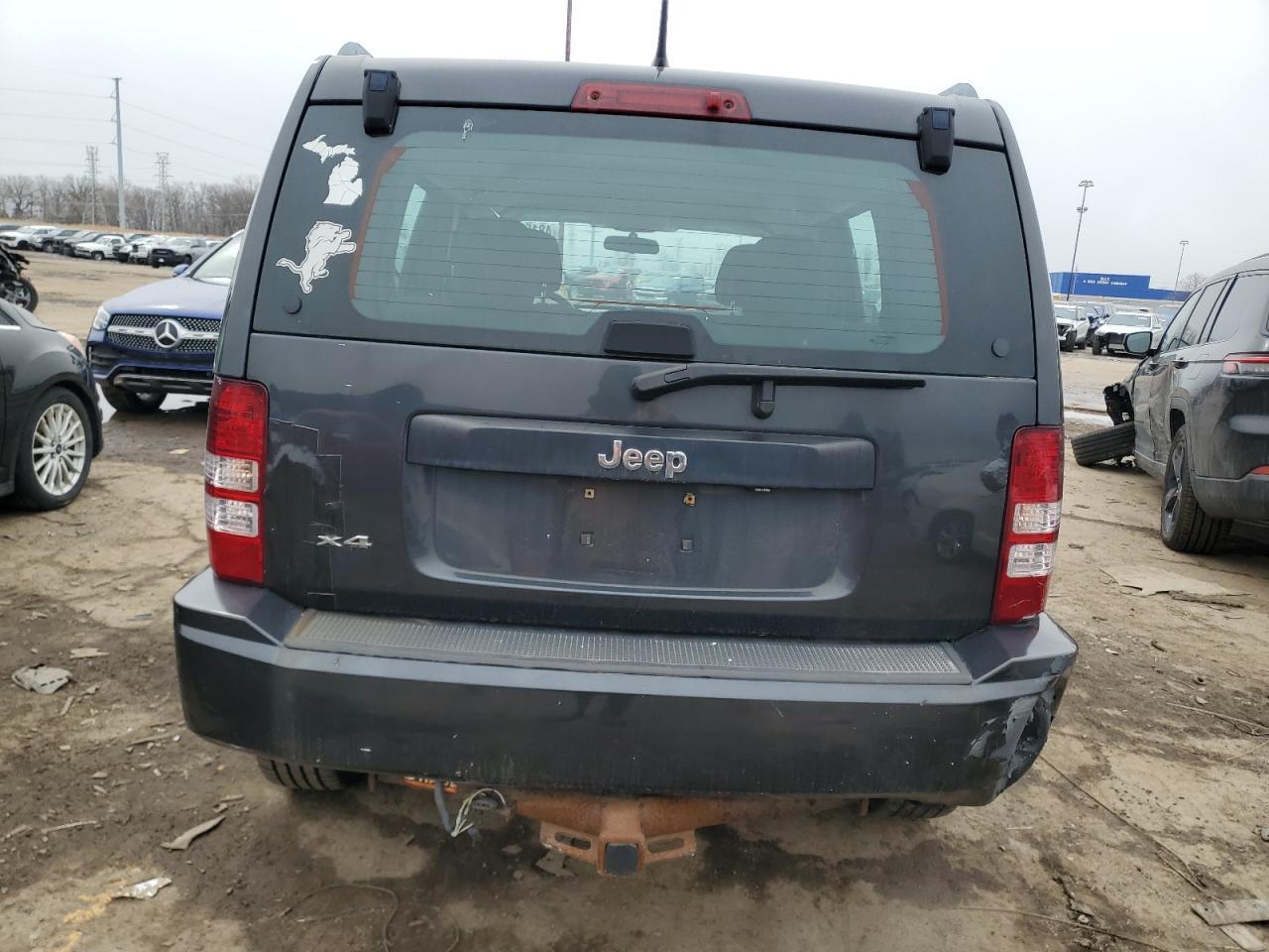 2011 JEEP Liberty