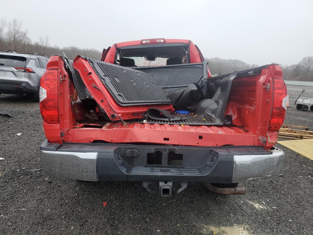 2015 TOYOTA TUNDRA