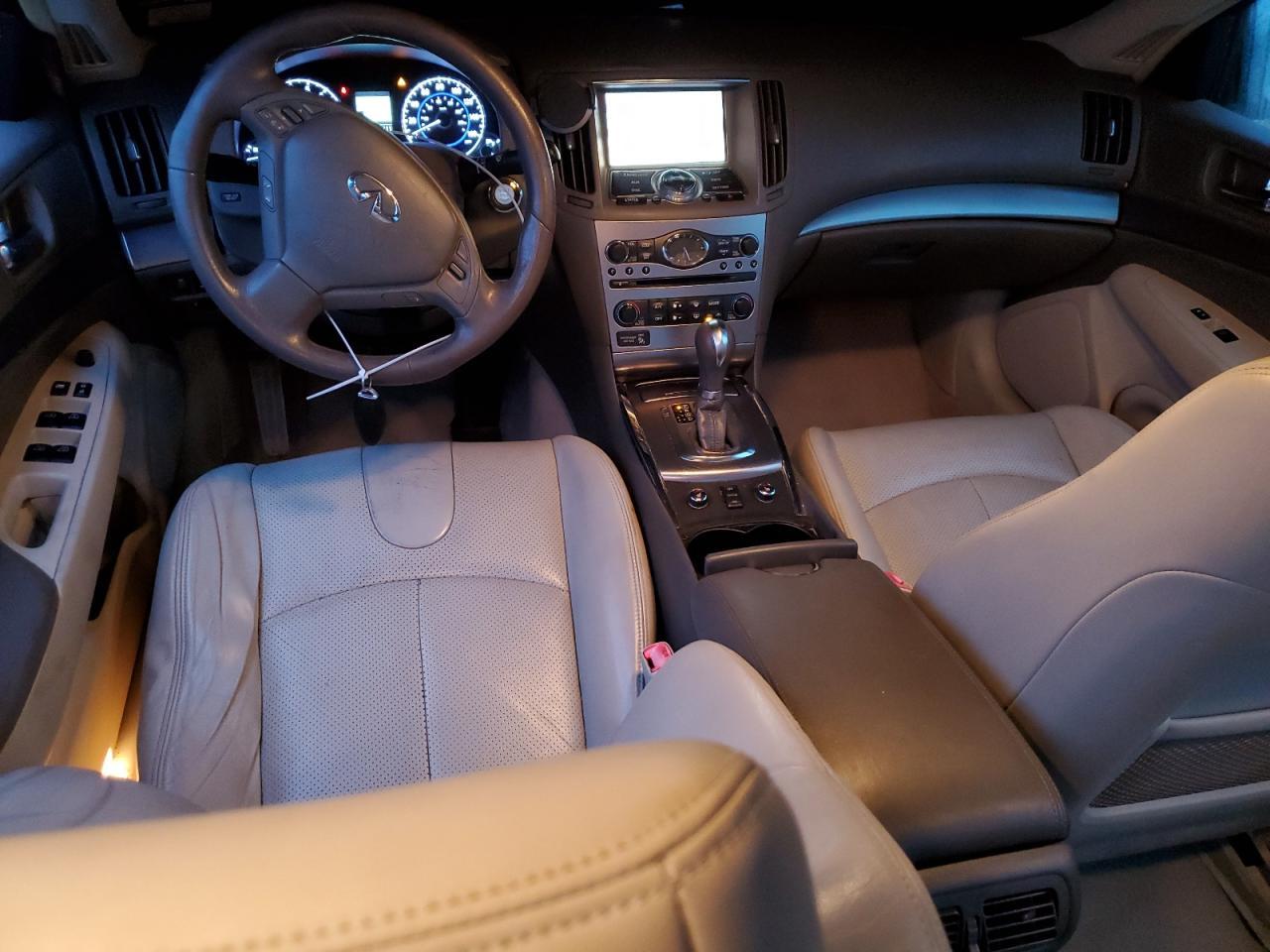 2011 INFINITI G25
