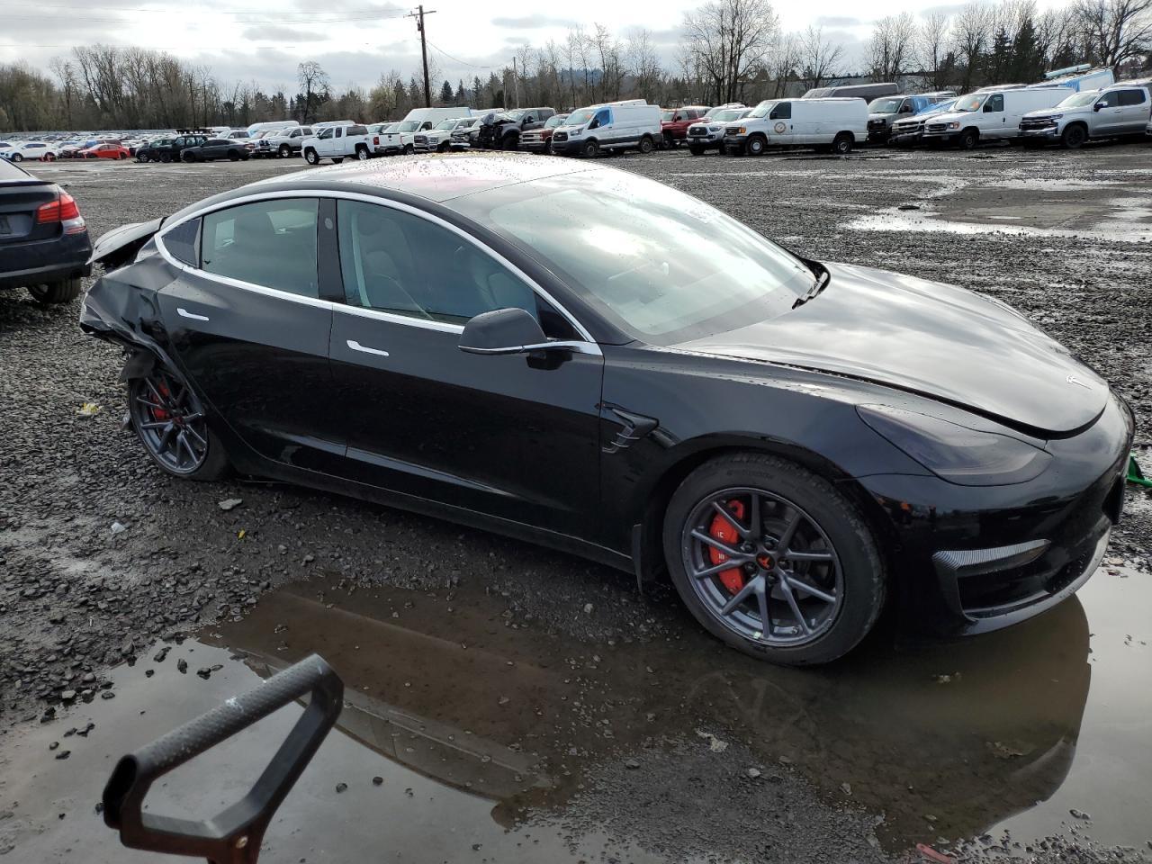 2019 TESLA MODEL 3