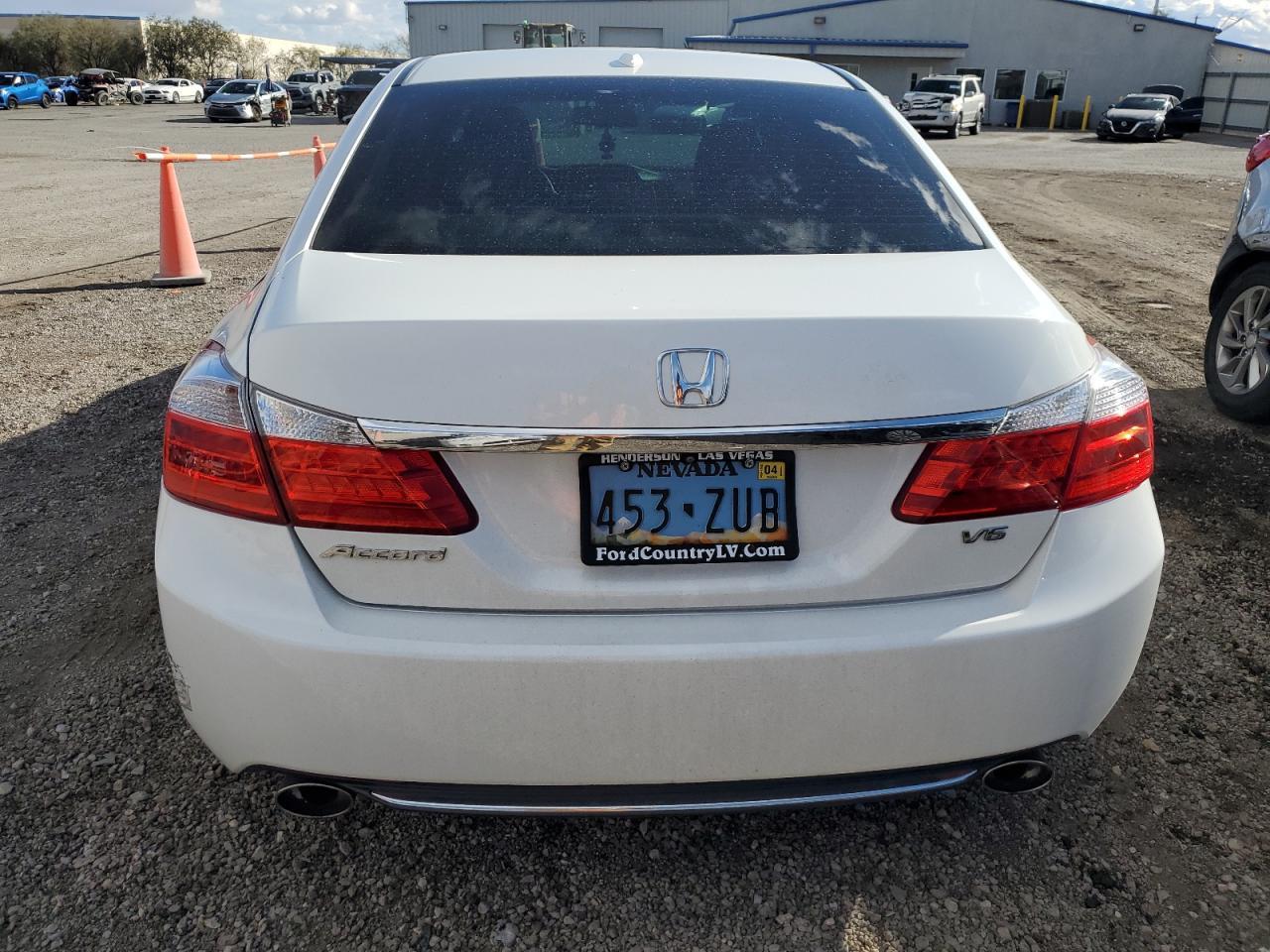 2015 HONDA ACCORD