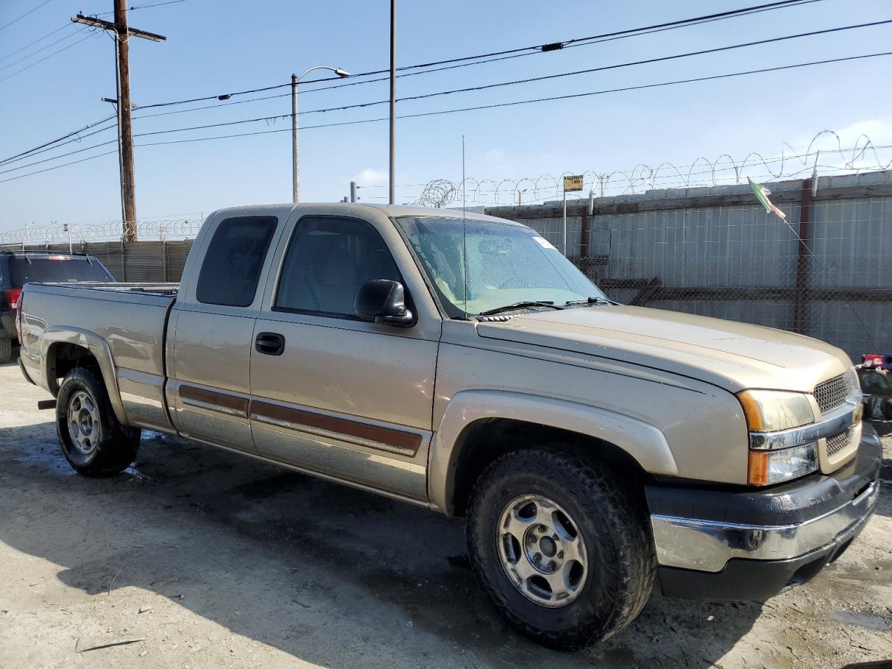 2004 CHEVROLET Silverado