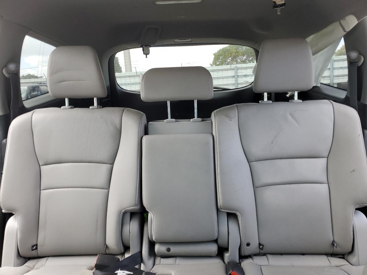 2016 HONDA PILOT