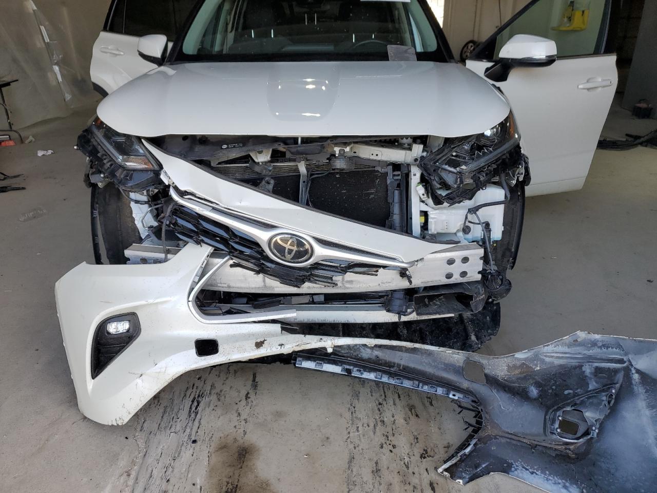 2021 TOYOTA HIGHLANDER