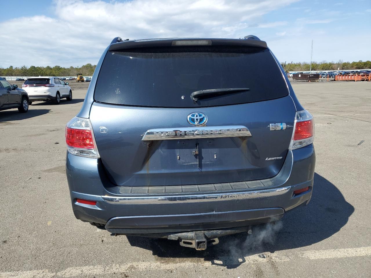 2011 TOYOTA HIGHLANDER