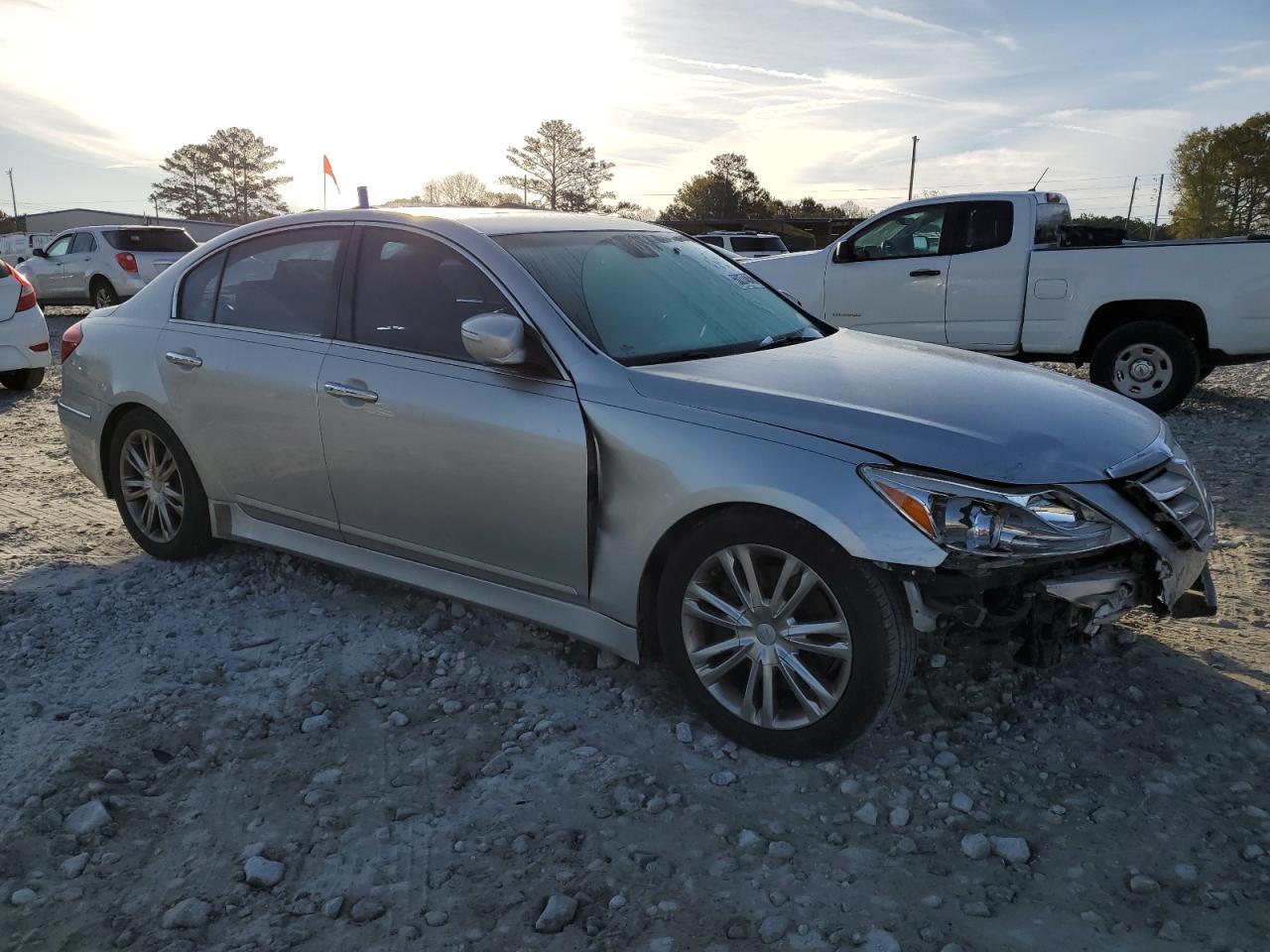 2012 HYUNDAI GENESIS