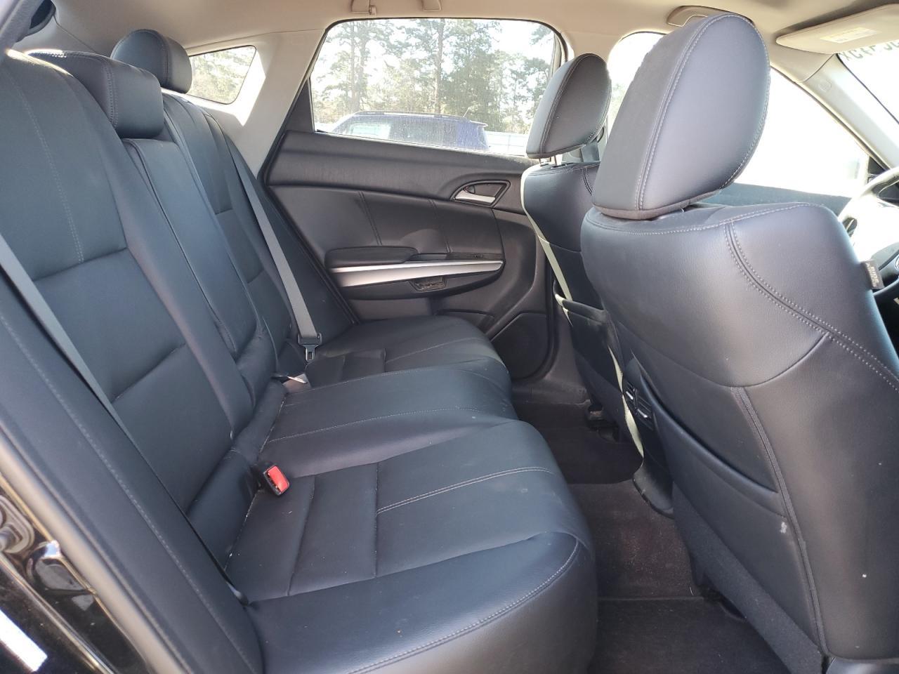 2014 HONDA Crosstour