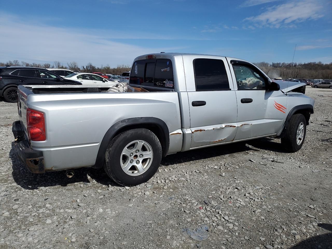 2007 DODGE Dakota