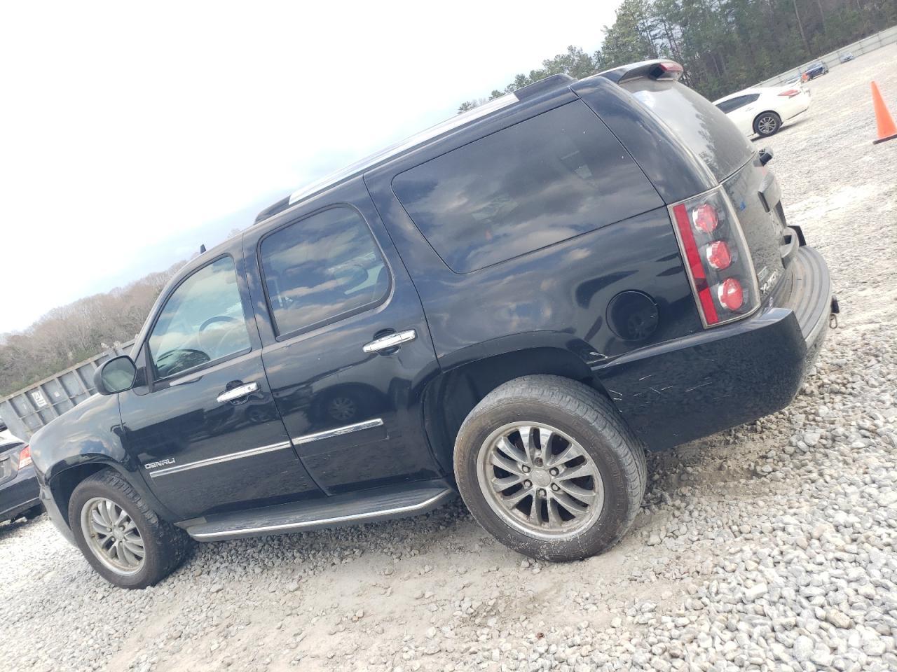 2010 GMC Yukon