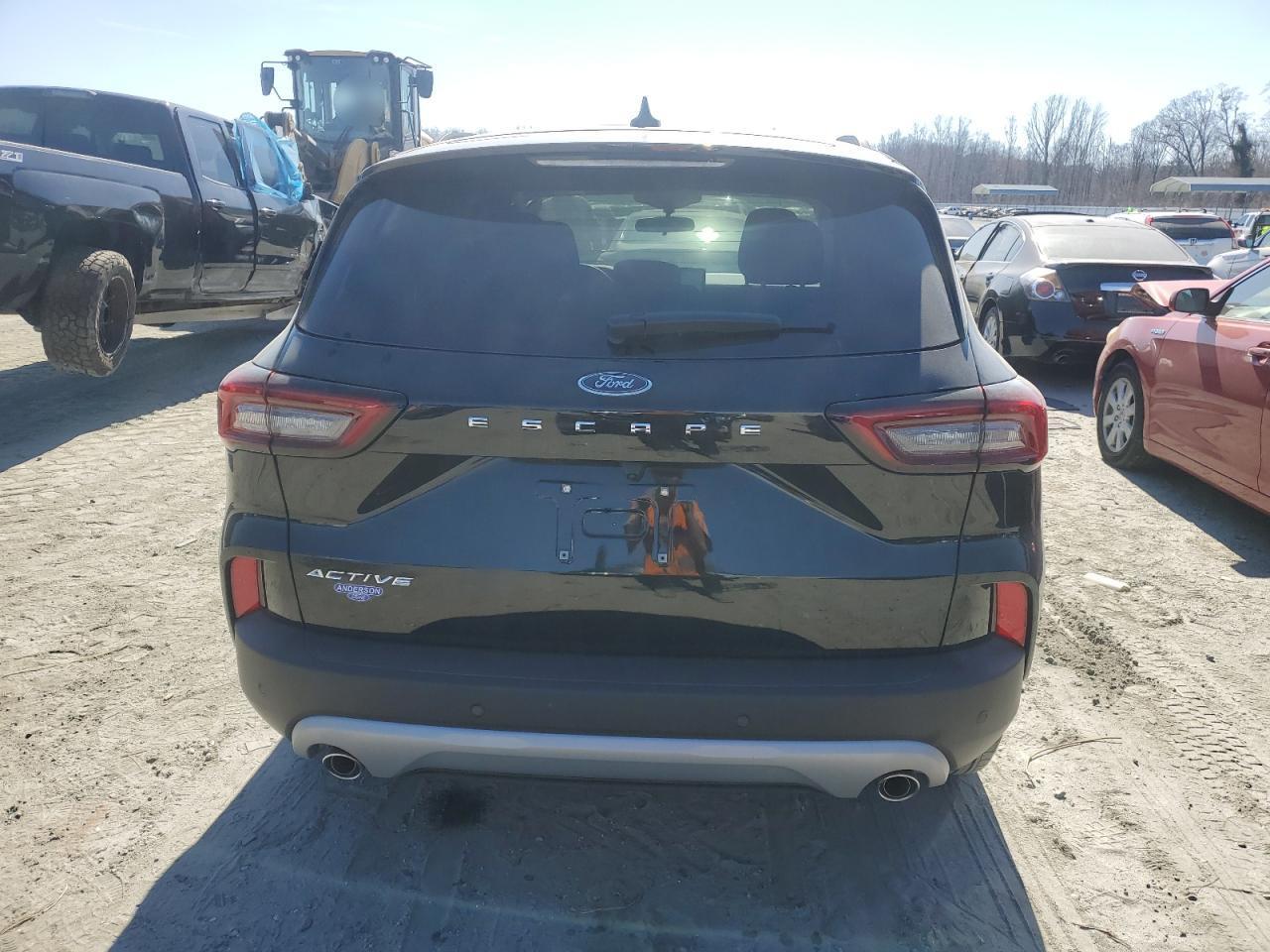 2024 FORD ESCAPE
