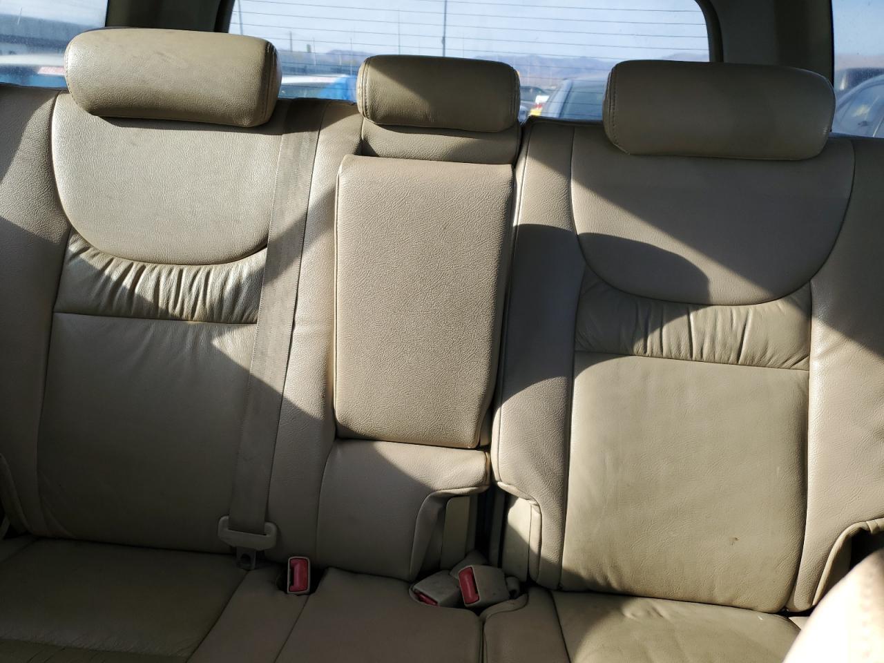 2003 TOYOTA HIGHLANDER