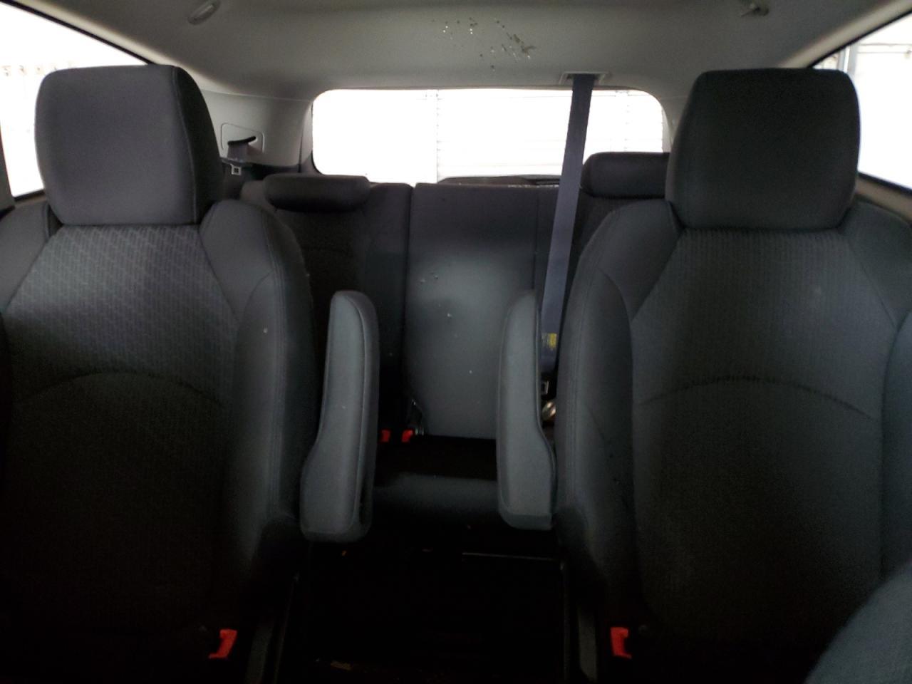 2011 CHEVROLET TRAVERSE