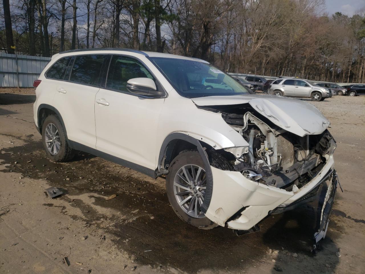 2019 TOYOTA HIGHLANDER