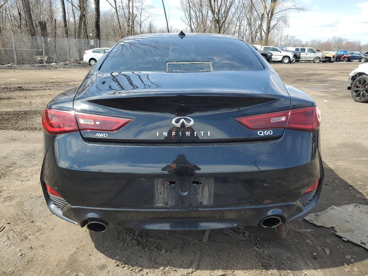 2017 INFINITI Q60