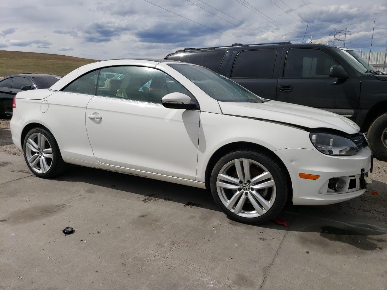 2012 VOLKSWAGEN EOS