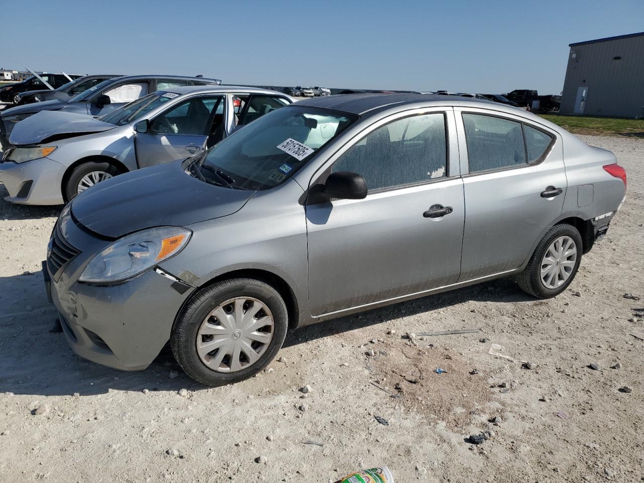 2012 NISSAN VERSA