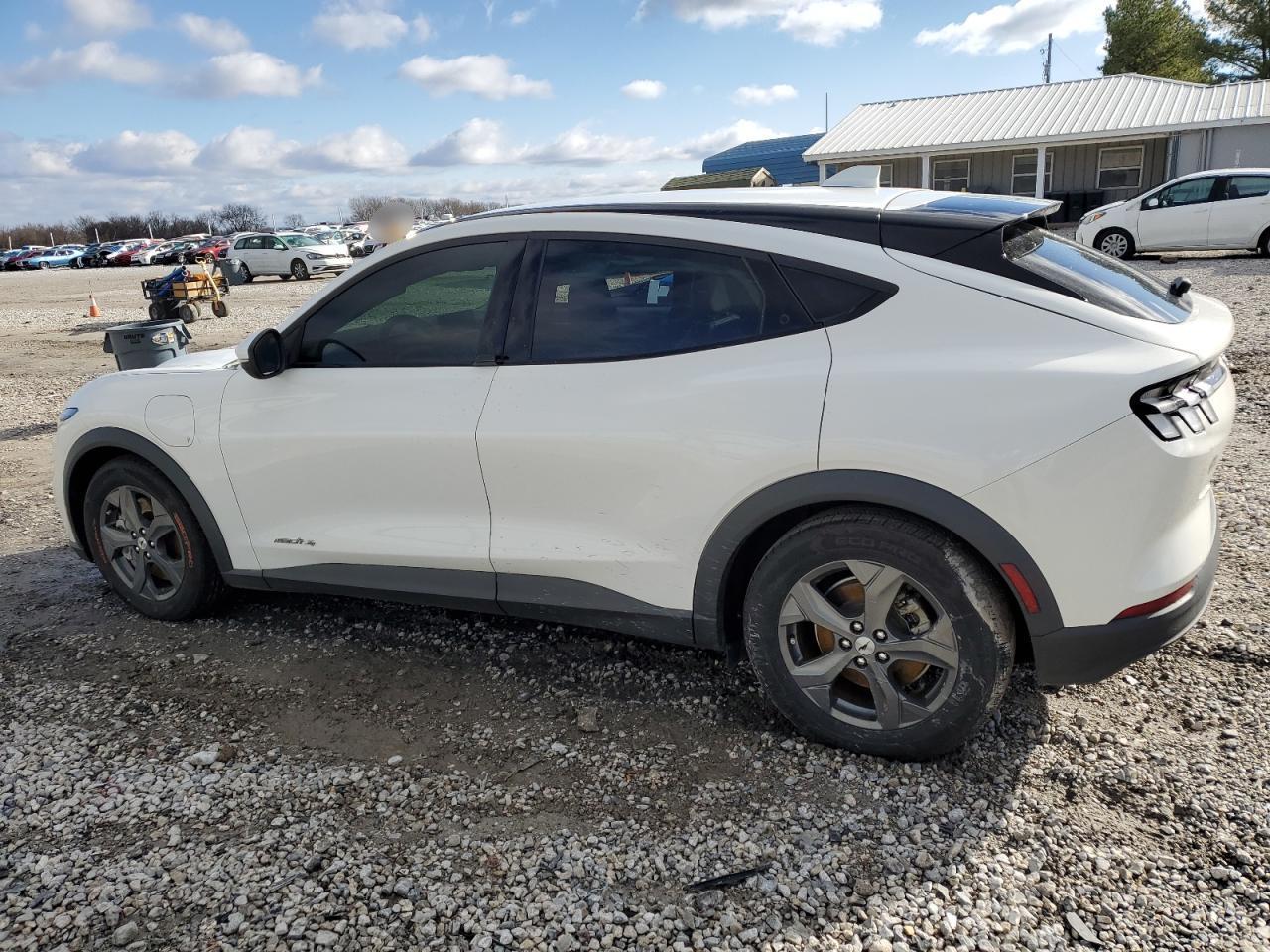 2021 FORD Mustang Mach-E