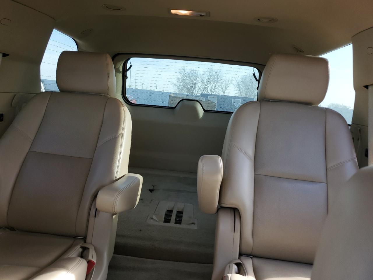 2013 CHEVROLET Tahoe